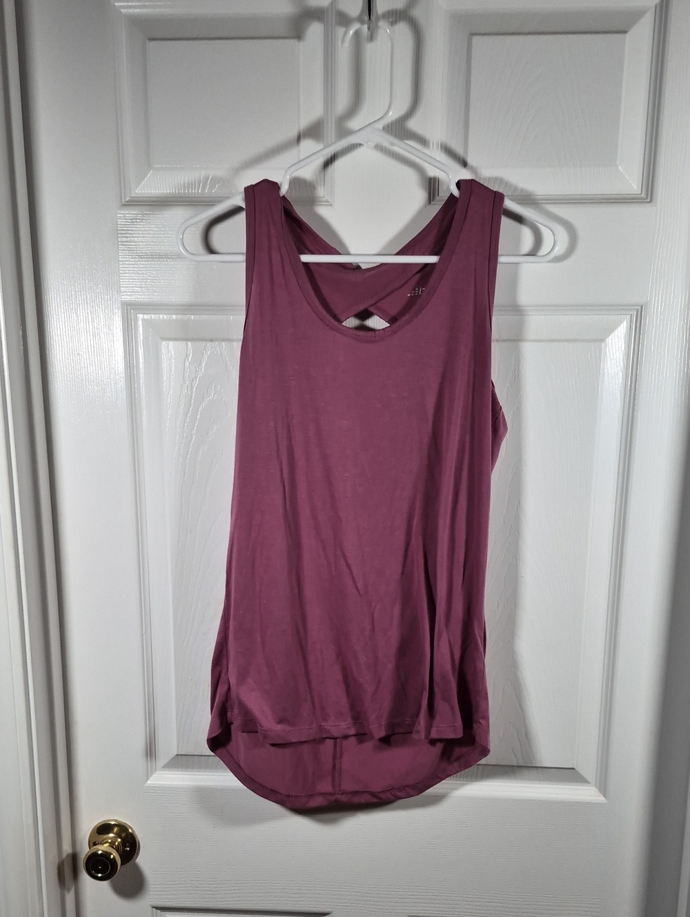 bcg Mauve Cross-Back Sleeveless Tank Top
